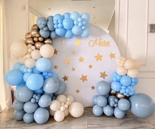 decor-baloane-cu-nume-mdf-albastru